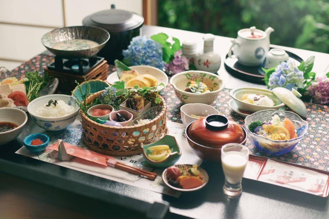 Ryokan Misato Minamioguni Exteriör bild