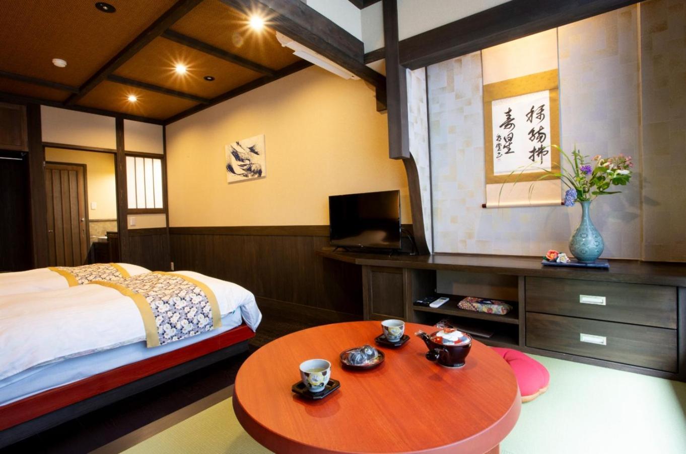 Ryokan Misato Minamioguni Exteriör bild